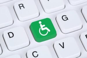 Importanța accesibilității în mediul digital: Strategii pentru construirea experiențelor inclusiv” – Edna Chavira