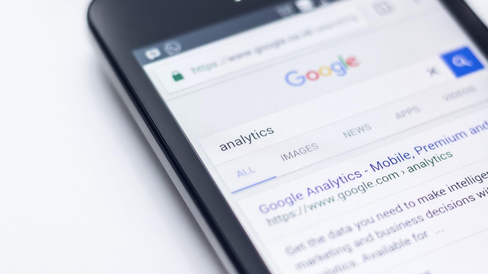 Actualizările Performanțelor Google Ads Max pentru Optimizarea Completa a Ciclului de Cumpărare