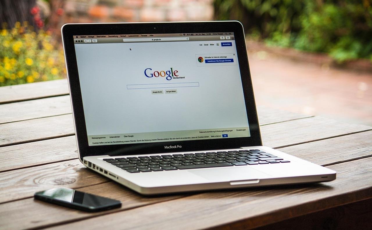 Blog 1 Judecătorul pune sub semnul întrebării AI-ul Google, consecințele ultimei actualizări anti-spam – SEO Pulse via @sejournal, @MattGSouthern